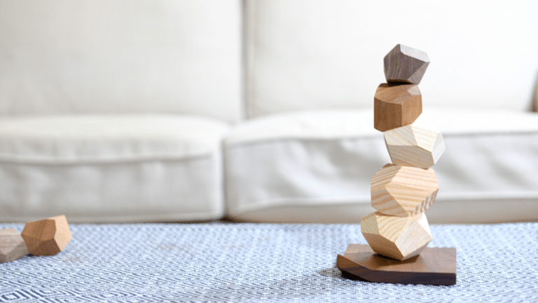 Woodas: Eco-friendly dřevěná dekorace, která vám nastartuje mozek