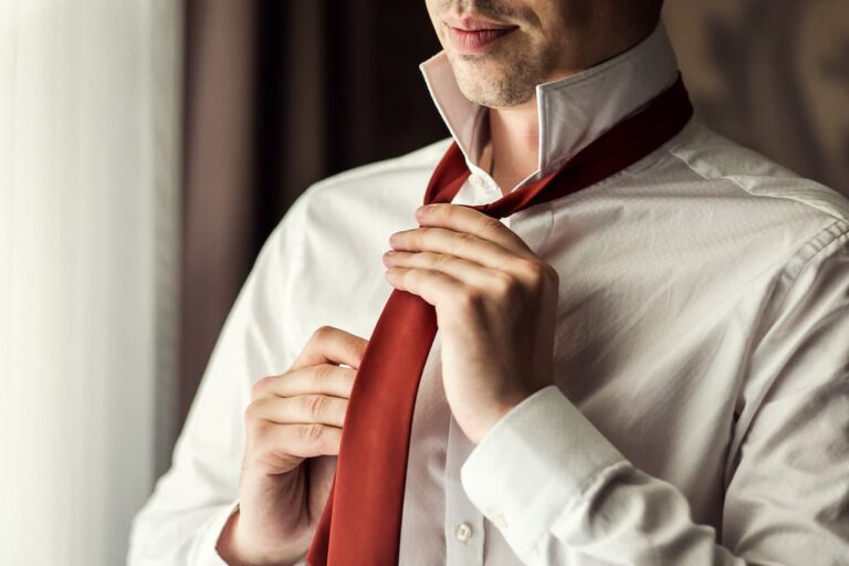 Jak uvázat kravatu: Jednoduchý návod
