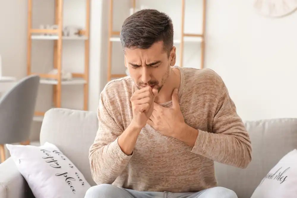 Jak se zbavit kašle za 24 hodin 2 shutterstock 1682469652