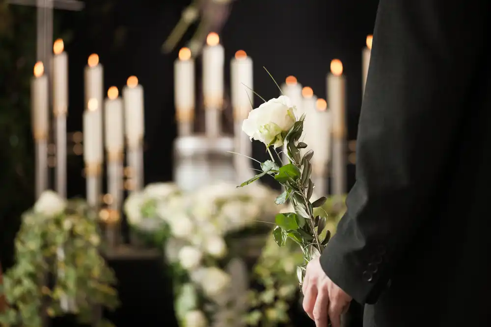 Jak se obléknout na pohřeb: co si vzít na sebe a čemu se vyhnout? 4 shutterstock 136792445